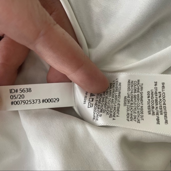 EXPRESS NWT PAISLEY PUFF SLEEVE FIT AND FLARE DRESS WHITE GOLD BLUE XS - Picture 9 of 9